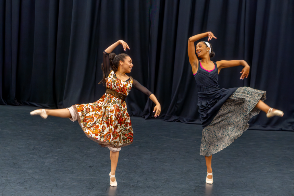 Two female dancers in the show.